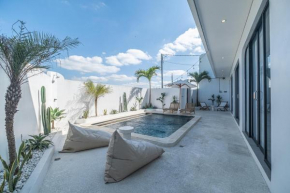 Stunning 3BR Pool Villa with Ricefield View